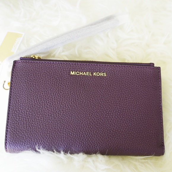 Michael Kors Adele Smart Phone Wristlet-Damson - Picture 3 of 5